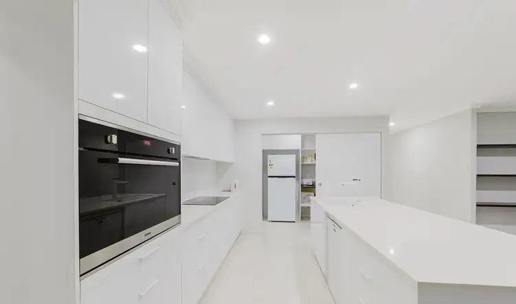 Fourth view of Homely house listing, 10 Pellage Court, Beaconsfield QLD 4740