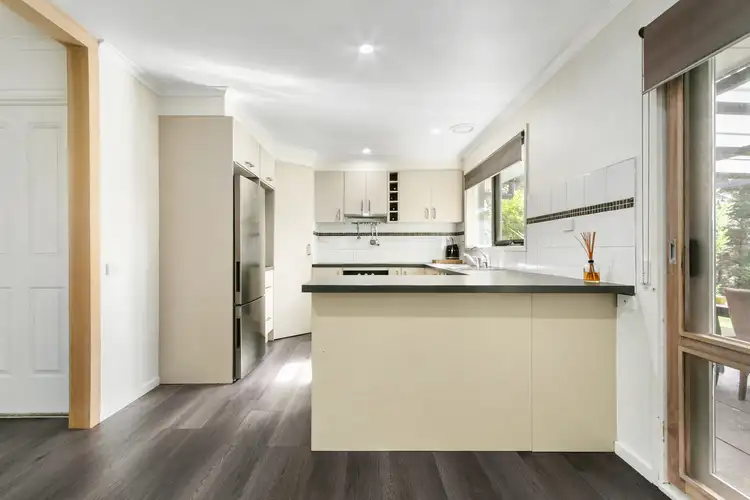 Fifth view of Homely house listing, 10 Cypress Court, Tyers VIC 3844