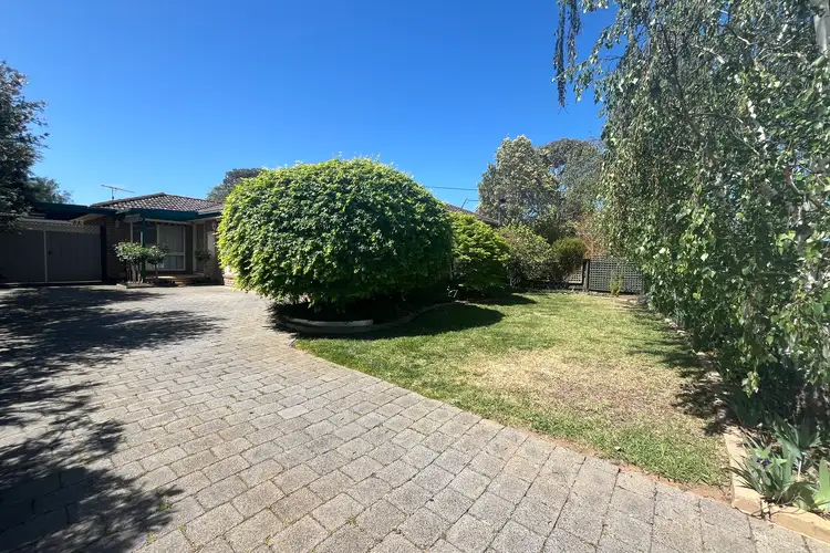 12 Stradbroke Way, Wyndham Vale VIC 3024