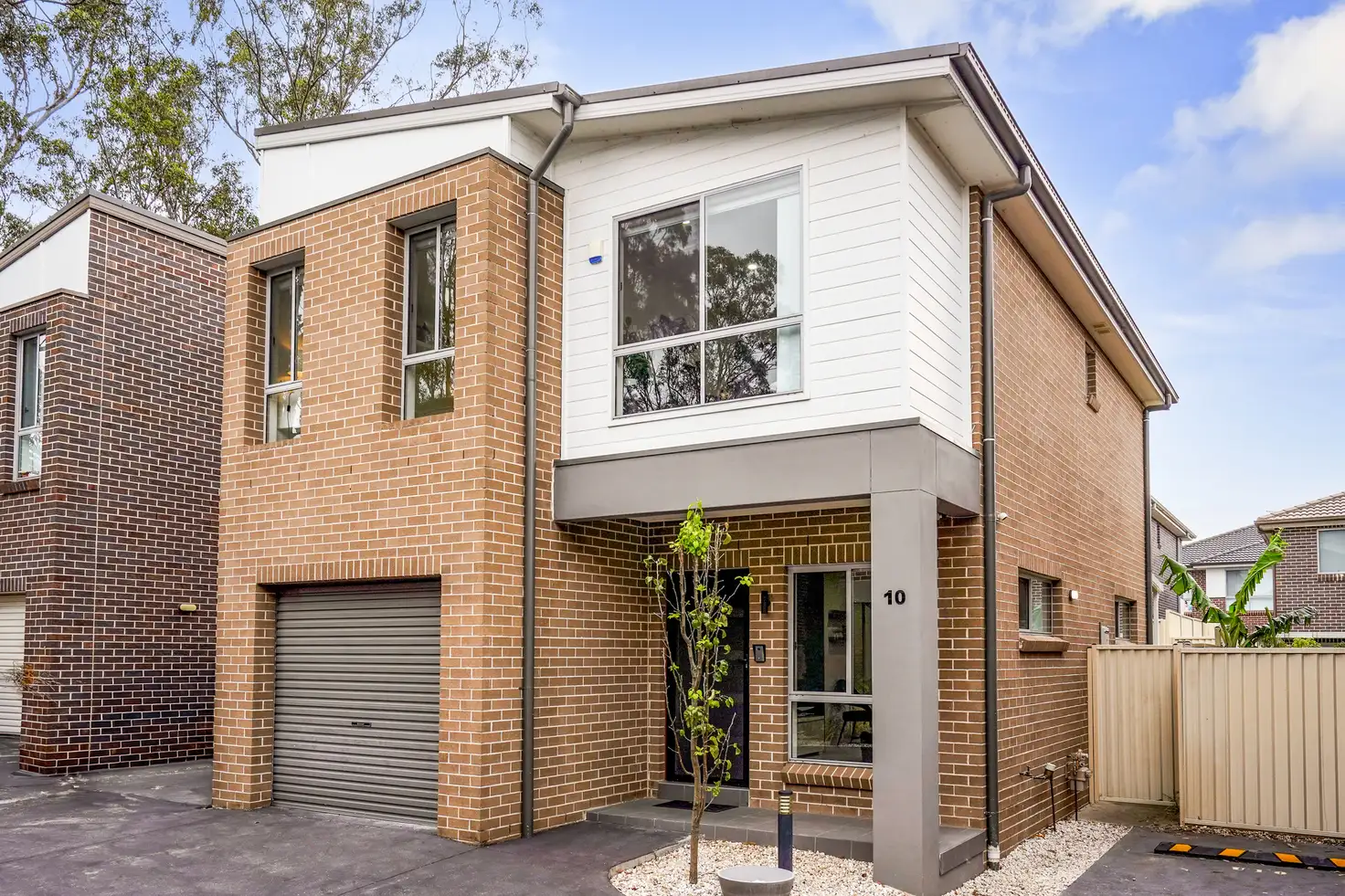 Main view of Homely townhouse listing, 10 Finniss Glade, Quakers Hill NSW 2763