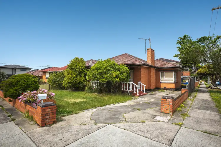 6 McMillan Street, Clayton South VIC 3169