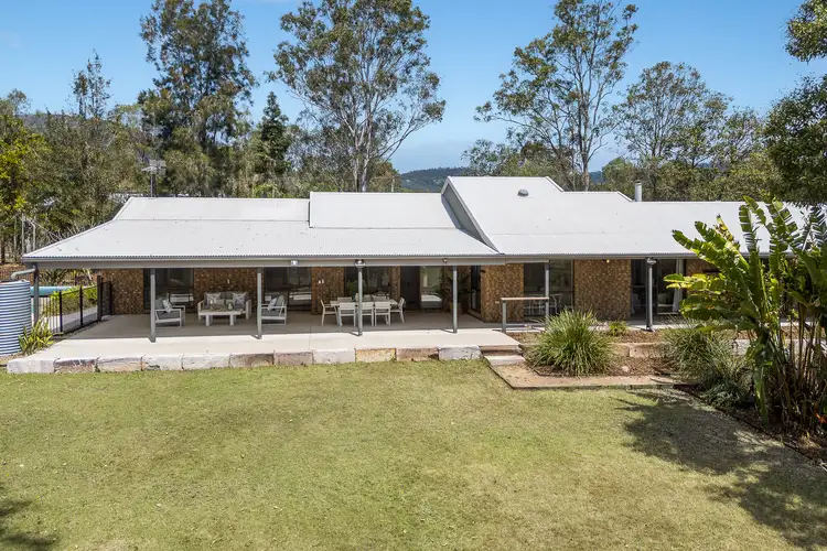 2 Davison Road, Camp Mountain QLD 4520