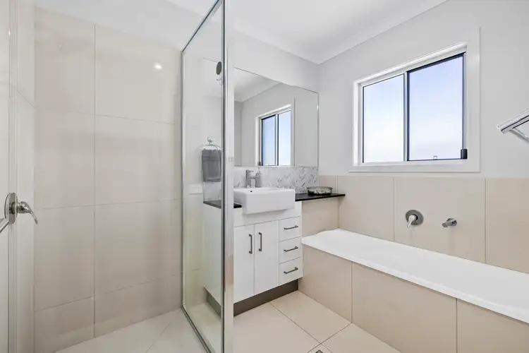 Fourth view of Homely house listing, 8 Longford Street, Emerald QLD 4720