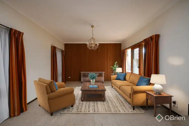 Fifth view of Homely house listing, 8 Wyndham Court, Bairnsdale VIC 3875