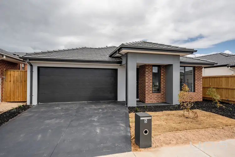 Main view of Homely house listing, 5 Morant Street, Mambourin VIC 3024