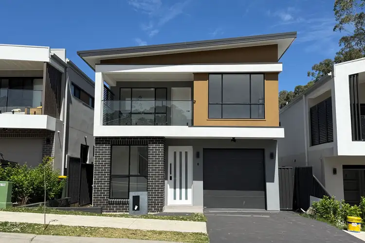 8 Wiegold Street, Rouse Hill NSW 2155