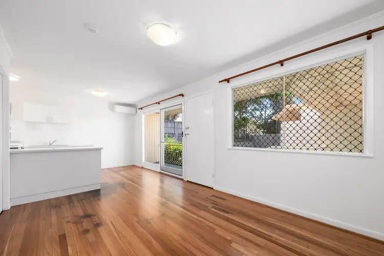 Main view of Homely unit listing, 4/467 Cavendish Road, Coorparoo QLD 4151