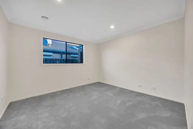 Fifth view of Homely house listing, 11 Maple Close, Melton West VIC 3337