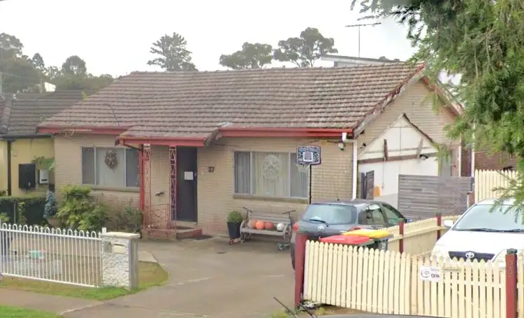 Main view of Homely studio listing, 2/27a Newhaven Avenue, Blacktown NSW 2148