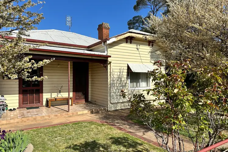 Main view of Homely house listing, 2/60 Crown Street, Cootamundra NSW 2590