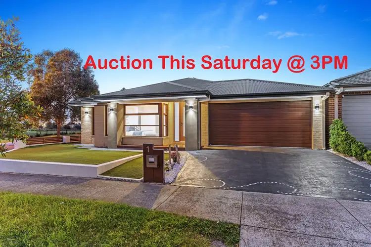 1 Almondbank Road, Cranbourne East VIC 3977