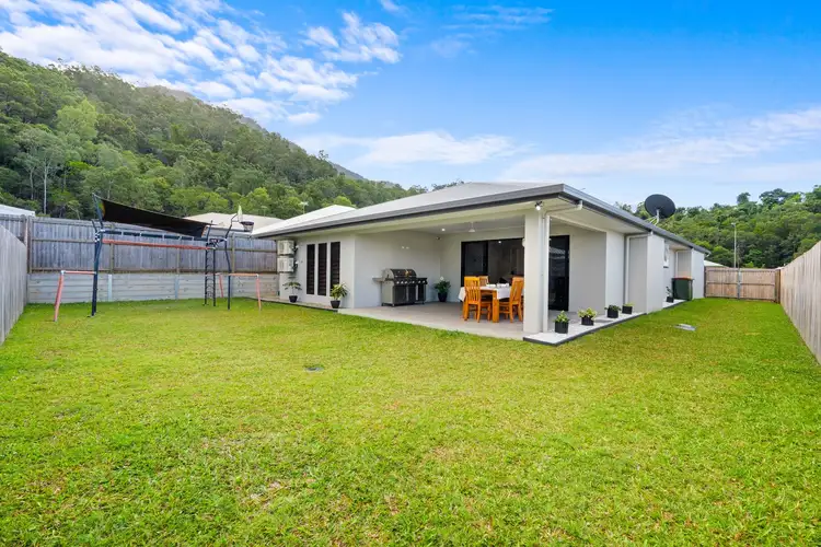 7 Lacebark Crescent, Bentley Park QLD 4869