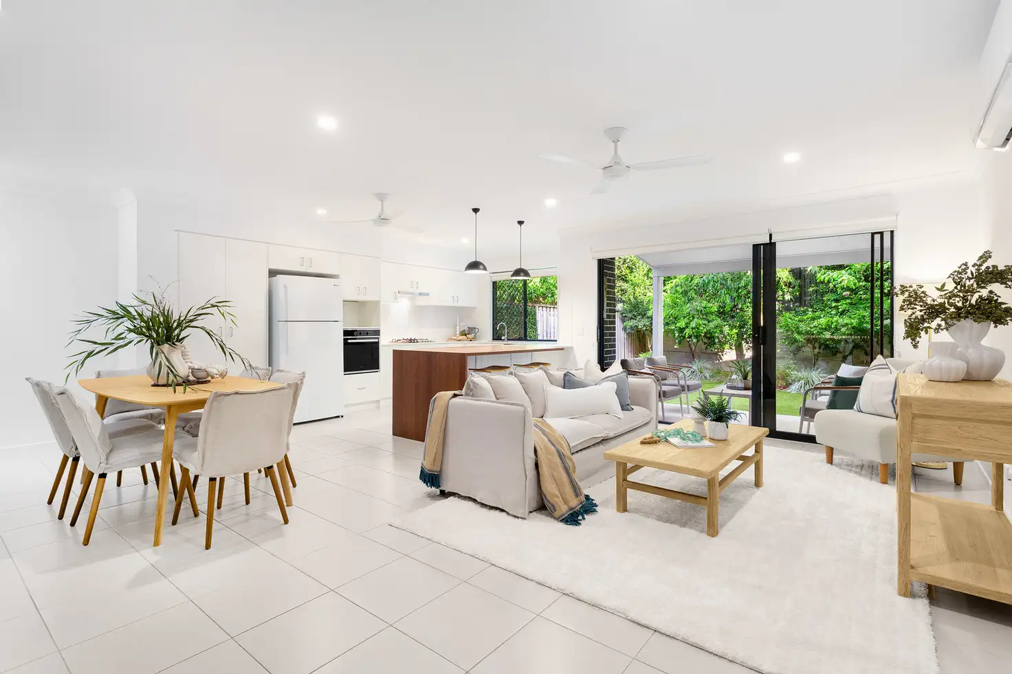 Main view of Homely townhouse listing, 19/9 Border Drive North, Currumbin Waters QLD 4223