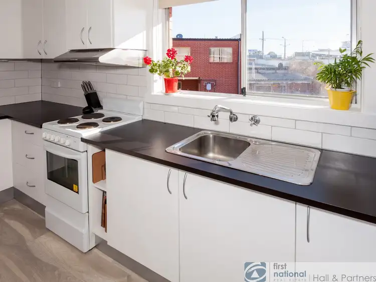 Main view of Homely unit listing, 9/2-6 Kelvin Grove, Springvale VIC 3171