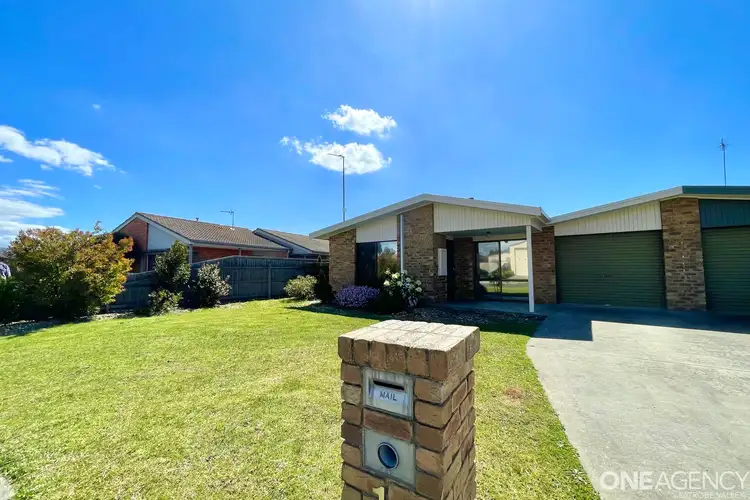 Main view of Homely unit listing, 1/1 Baystone Court, Traralgon VIC 3844