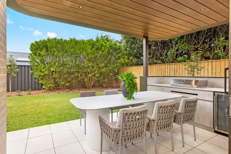 1/90 Queenscliff Road, Queenscliff NSW 2096