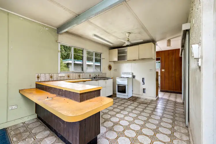 Fifth view of Homely house listing, 8-10 Badilla Street, Edmonton QLD 4869