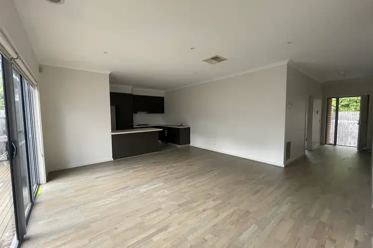 Second view of Homely unit listing, 3/9 Gipps Avenue, Mordialloc VIC 3195