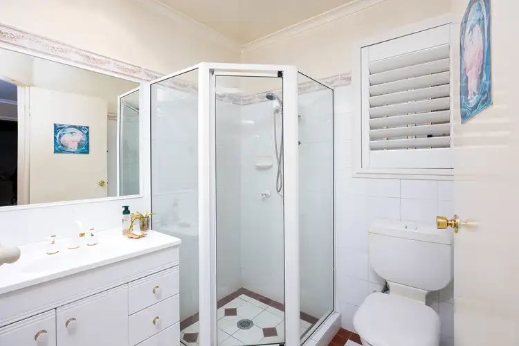 Seventh view of Homely house listing, 27 Overdale Drive, Bourkelands NSW 2650
