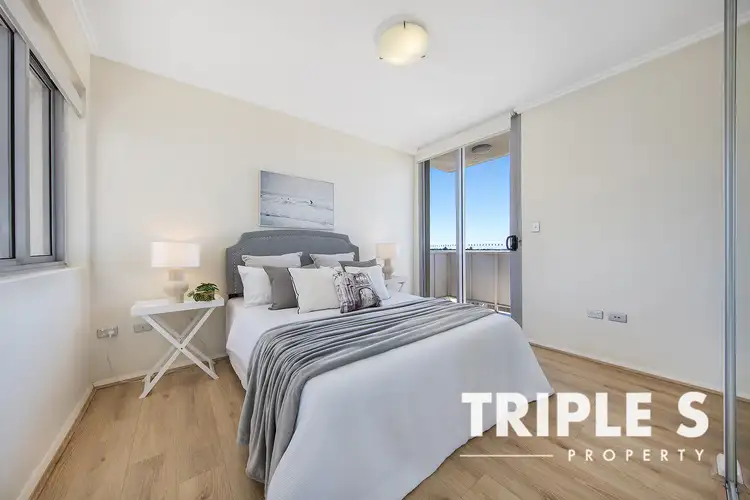 Fifth view of Homely apartment listing, Level 10/61/545-553 Pacific Highway, St Leonards NSW 2065