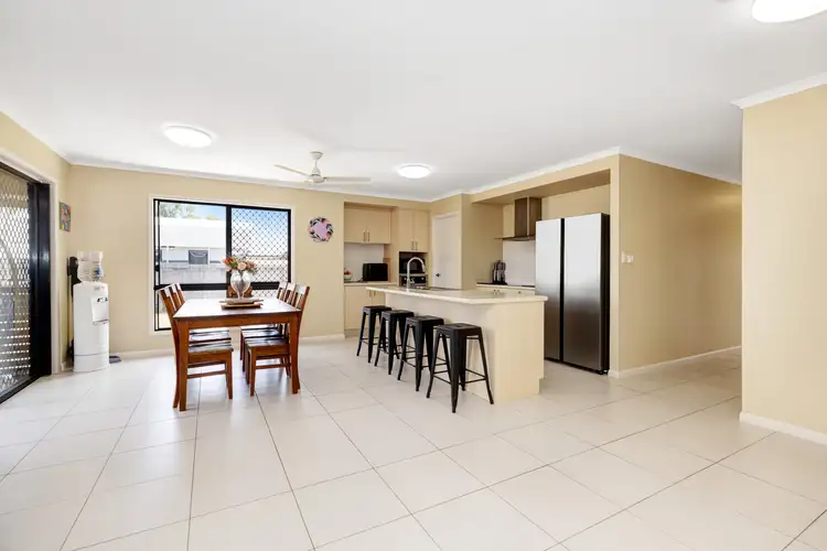 Third view of Homely house listing, 5 Stenhouse Court, Mount Low QLD 4818