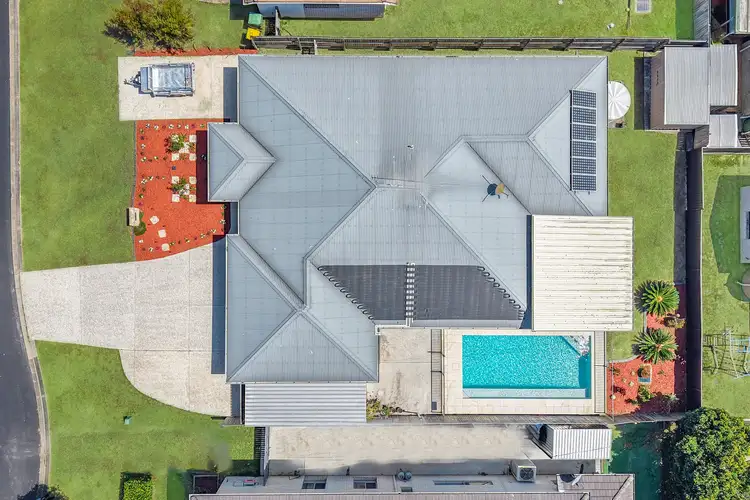 28 Ballyalla Crescent, Warner QLD 4500