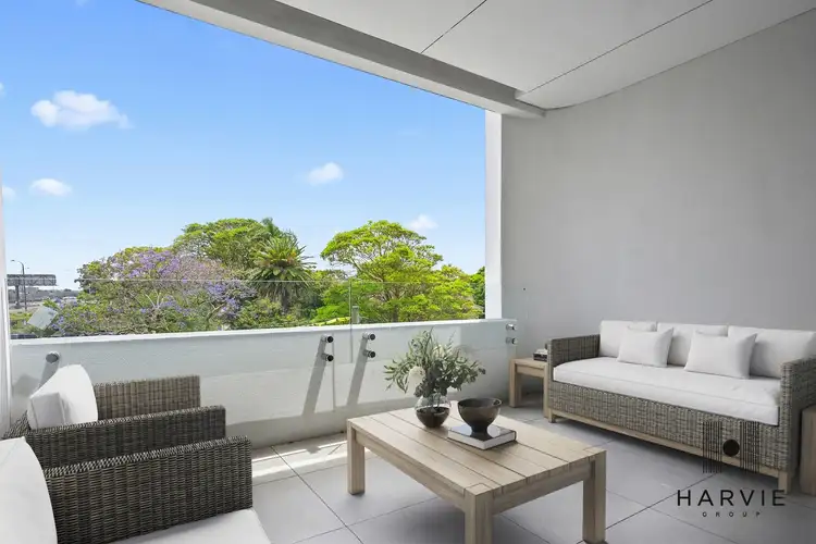 102/11 Wyagdon Street