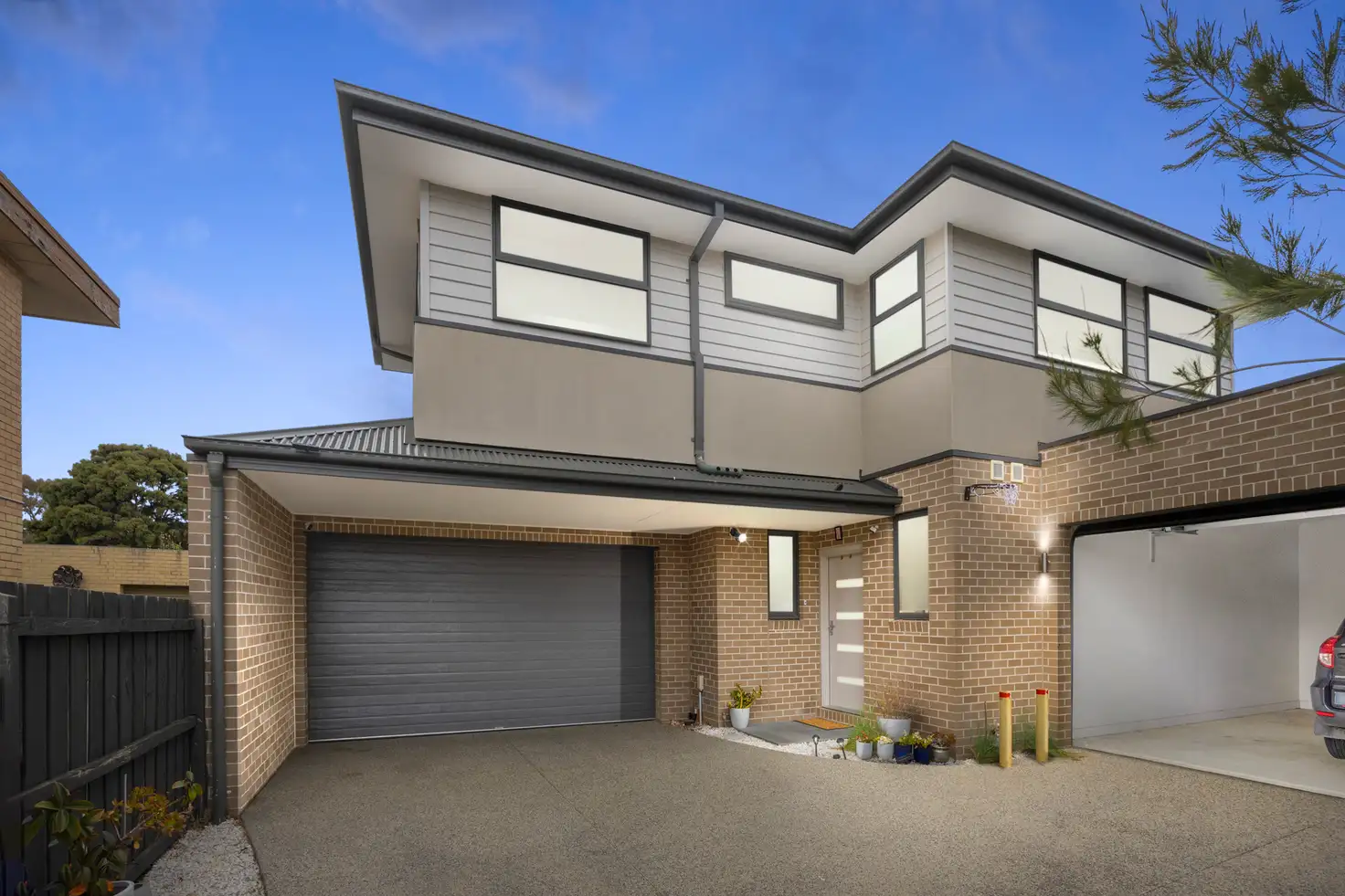 Main view of Homely townhouse listing, 2/110 Lower Dandenong Road, Parkdale VIC 3195