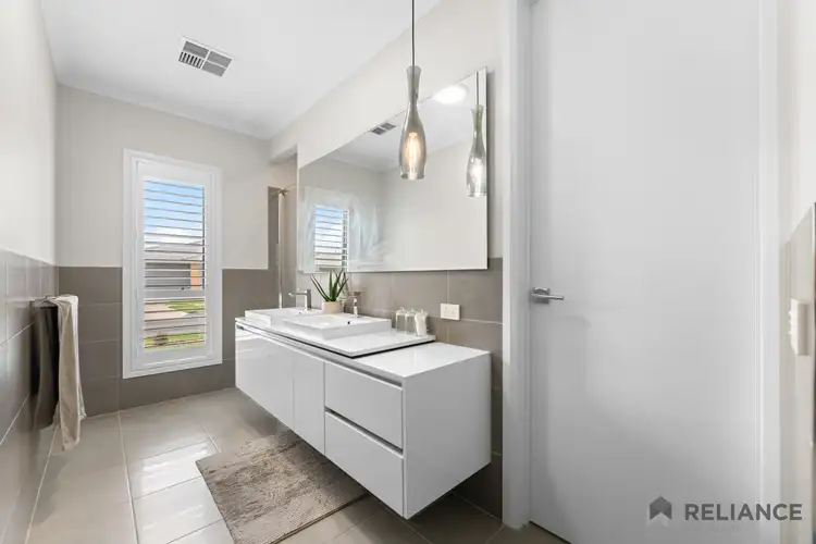 Fourth view of Homely house listing, 68 Catisfield Circuit, Donnybrook VIC 3064