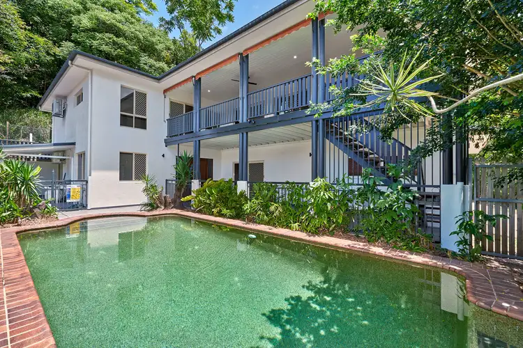 21 Callum Street, Mooroobool QLD 4870