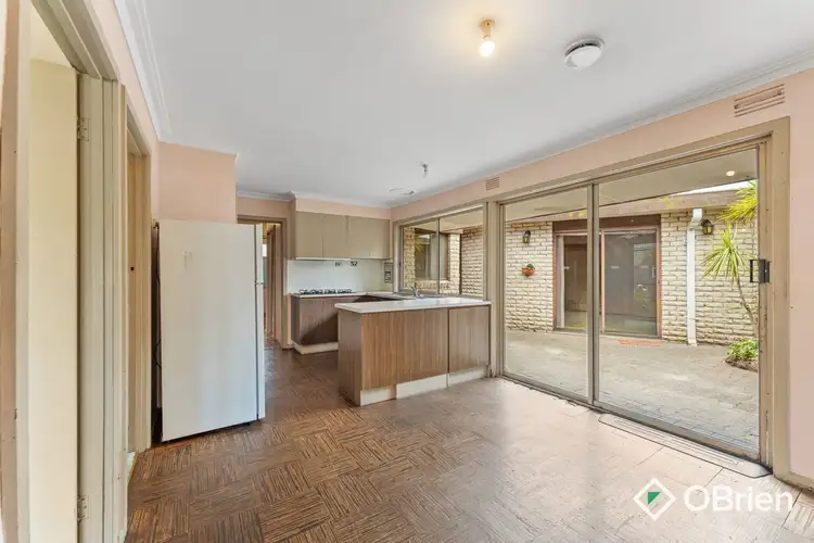 Second view of Homely house listing, 6 Byron Court, Frankston VIC 3199