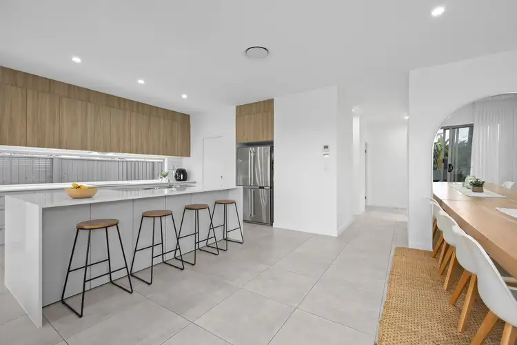 6 Jacana Close, Palmview QLD 4553