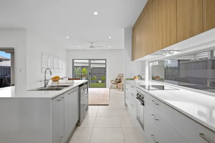 Fifth view of Homely house listing, 6 Jacana Close, Palmview QLD 4553