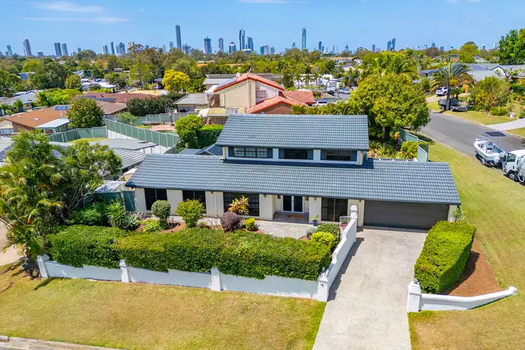 13 Kerria Crescent, Ashmore QLD 4214