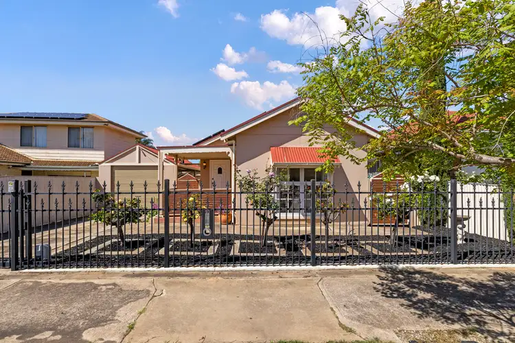 10 Evans Street, Rosewater SA 5013