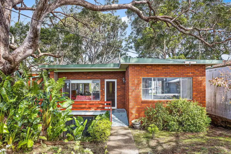 213 Farmborough Road