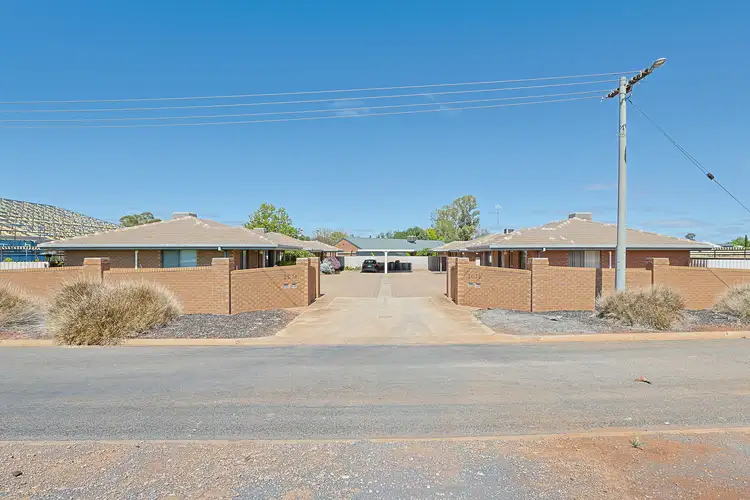 1-4/2072-2074 Fifteenth Street, Irymple VIC 3498