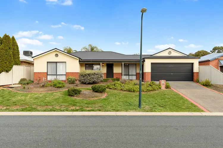 Main view of Homely house listing, 93 Queen Street, Kangaroo Flat VIC 3555