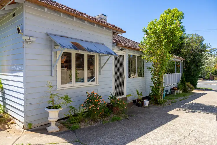 25 & 25A Hart Drive, Constitution Hill NSW 2145