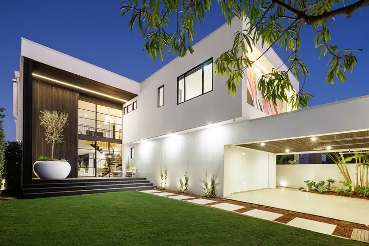 Fifth view of Homely house listing, 10 Rio Vista Boulevard, Broadbeach Waters QLD 4218