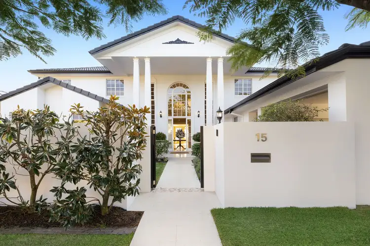 15 Saint Raphael Terrace, Sorrento QLD 4217
