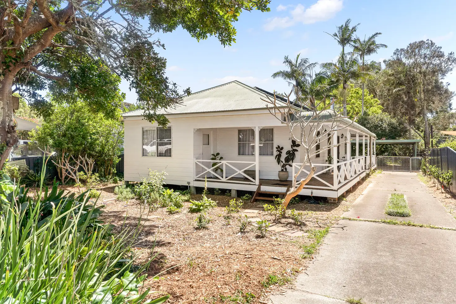 Main view of Homely house listing, 27 Greenacre Avenue, Lake Munmorah NSW 2259