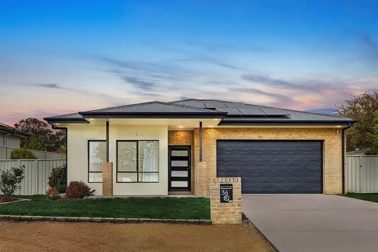 36 Pennefather Street, Higgins ACT 2615