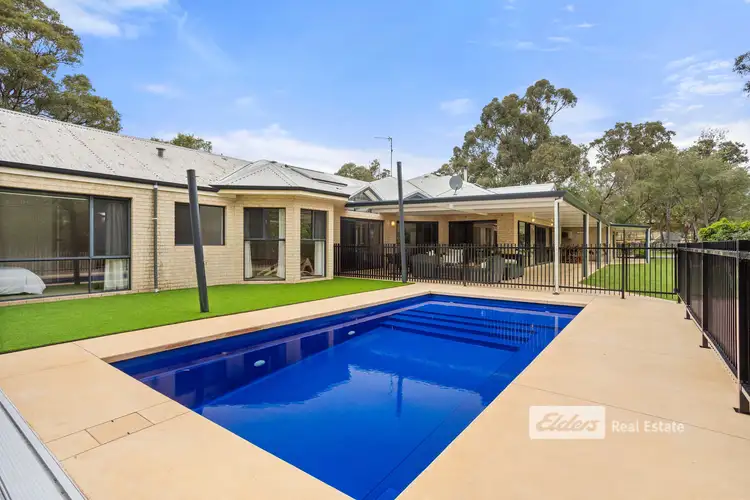 20 Wildflower Way, Leschenault WA 6233