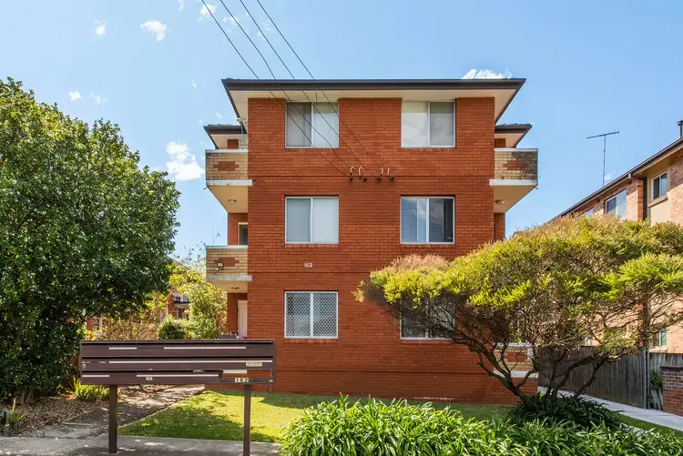 10/162 Croydon Avenue