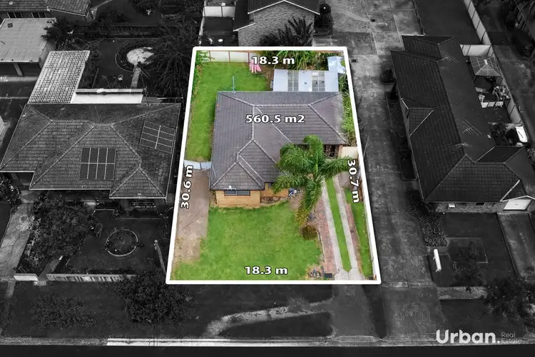 6 Thelma Street, Lurnea NSW 2170
