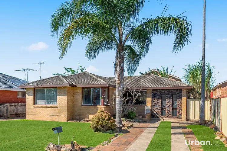 6 Thelma Street, Lurnea NSW 2170