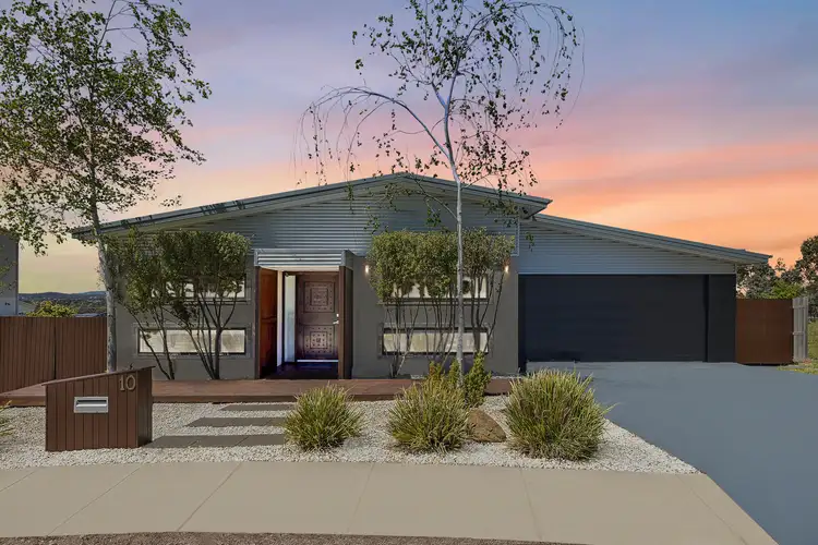 10 Beanland Street, Casey ACT 2913