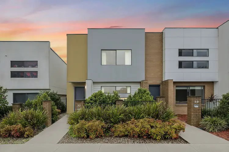 32 Hibberd Crescent, Forde ACT 2914