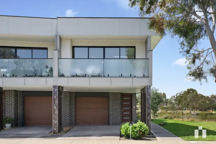 Main view of Homely townhouse listing, 40 Waterway Boulevard, Doreen VIC 3754
